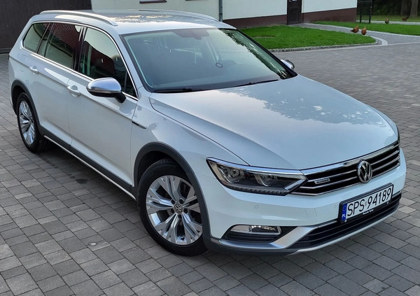 Volkswagen Passat cena 79000 przebieg: 140000, rok produkcji 2016 z Pszczyna małe 121